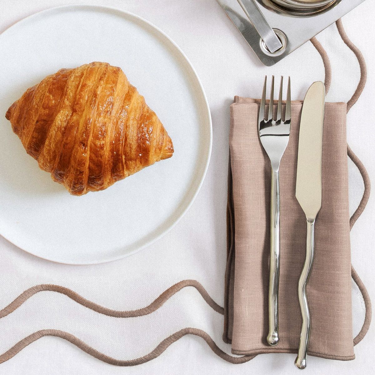 TOVAGLIETTA QUEEN RICAMATA